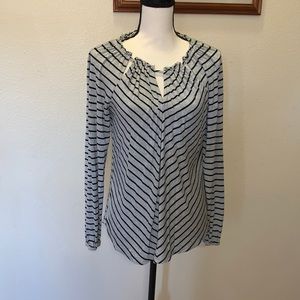 GNW Grey Black Striped Triple Keyhole Long Sleeve Shirt Woman’s Small